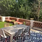 דירה Chateau Rouge לה-לונד-לה-מורה