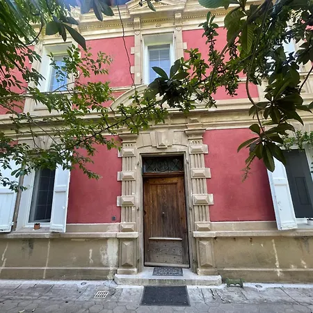 Chateau Rouge *